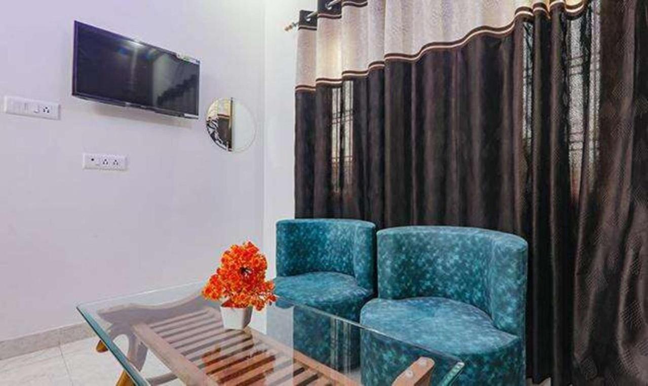 Fabexpress Ss Grand Hotel Banthra Sikandarpur Bagian luar foto