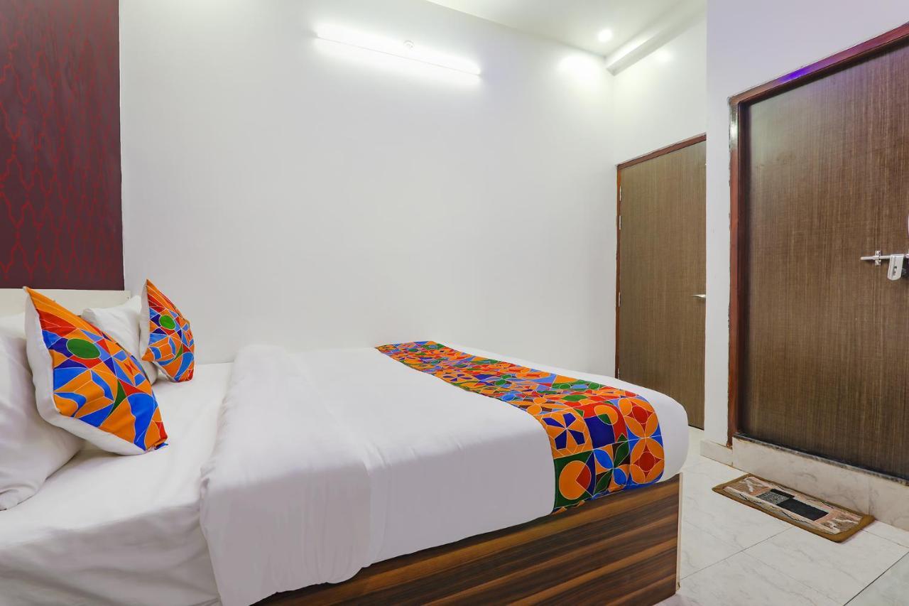 Fabexpress Ss Grand Hotel Banthra Sikandarpur Bagian luar foto